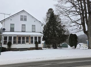 6861 Main St, Burnside, PA 15721