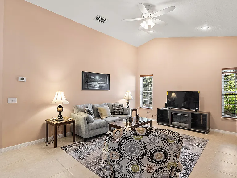 922 Jackson Way — Photo 12