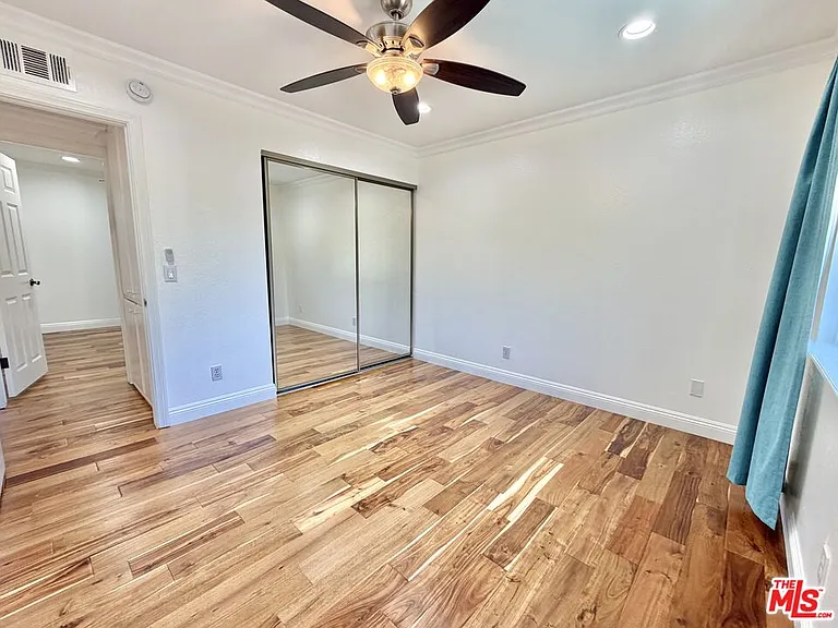 1615 Wellington Pl — Photo 28