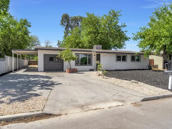 27208 Saunders Rd, Madera, CA 93637