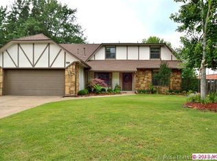 10008 S 69th East Ave, Tulsa, OK 74133