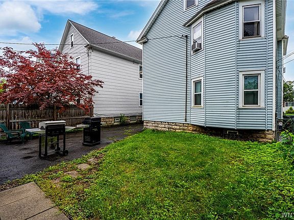 4th image of 139 Stratford Rd