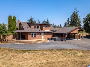 190 Erving Jacobs Rd, Port Angeles, WA 98362