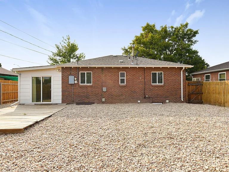 3208 Niagara St — Photo 30