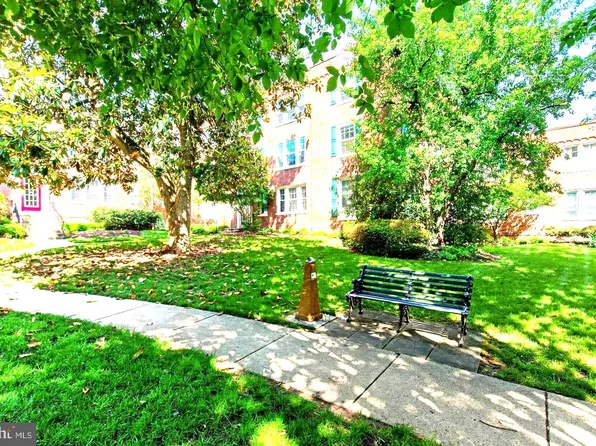 1811 Key Blvd #10532, Arlington, VA 22201