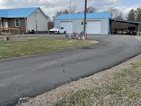 3rd image of 760 Delmont Church Rd