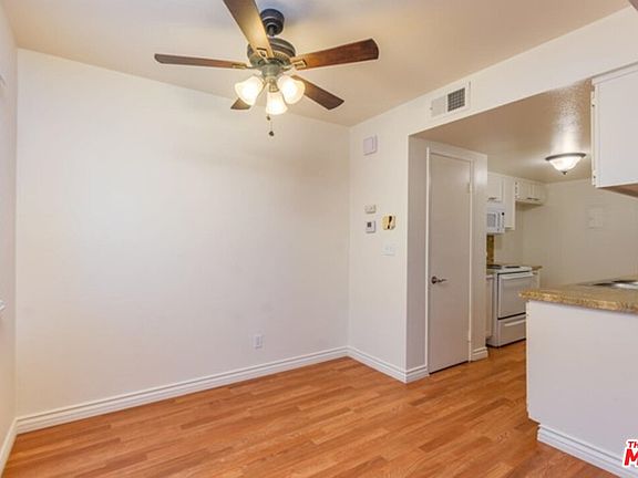 5th image of 652 Paseo Esmeralda