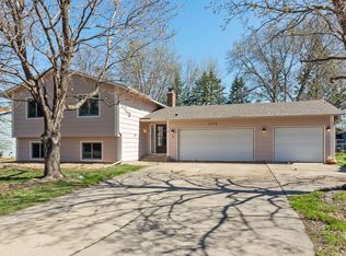 4372 Bear Path Trl, Eagan, MN 55122