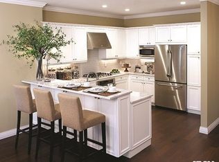 301 Franklin Ave APT 109, Garden City, NY 11530