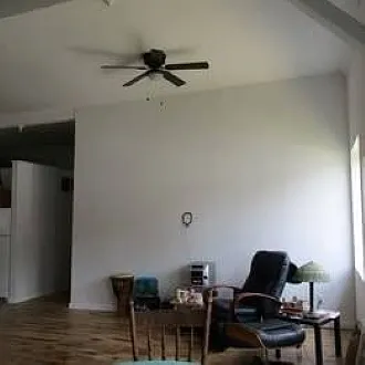 1 bed, 1200 sqft, $850 — Photo 2