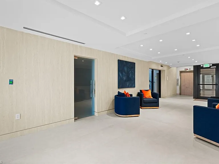 9375 Gulf Shore Dr #401 — Photo 40