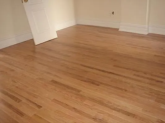 Rented by Metroline Realty | media 10