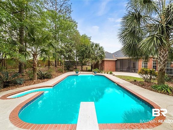 3rd image of 8425 Chapel Hill Ct