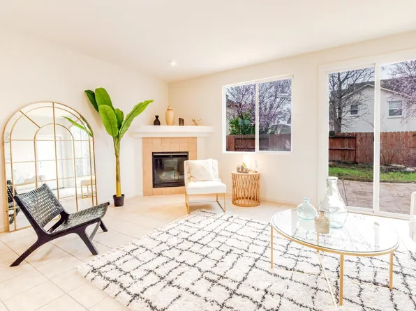 1767 Keesler Cir, Suisun City, CA 94585