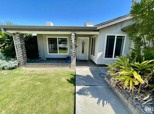 320 E Woodrow St, Taft, CA 93268