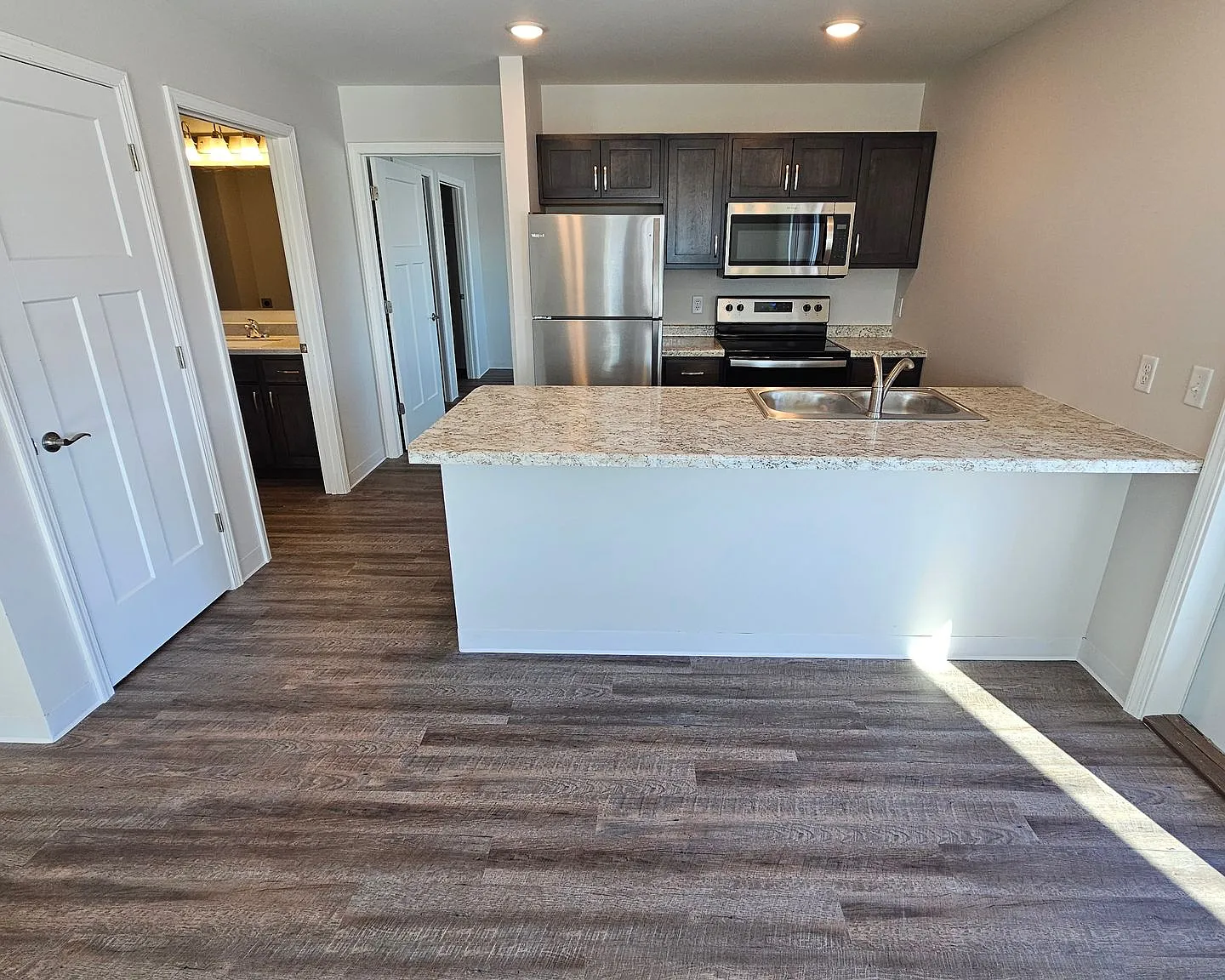 Brand New 2 Bedroom/2 Bathroom Units at West Brook - In the heart of downtown Manchester, IA! — Photo 1