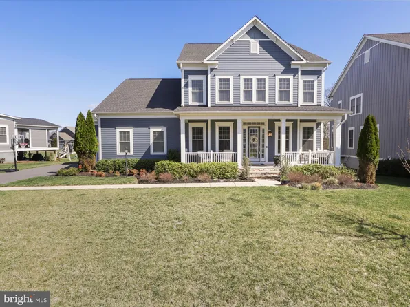 41070 Moondancer Ct, Aldie, VA 20105