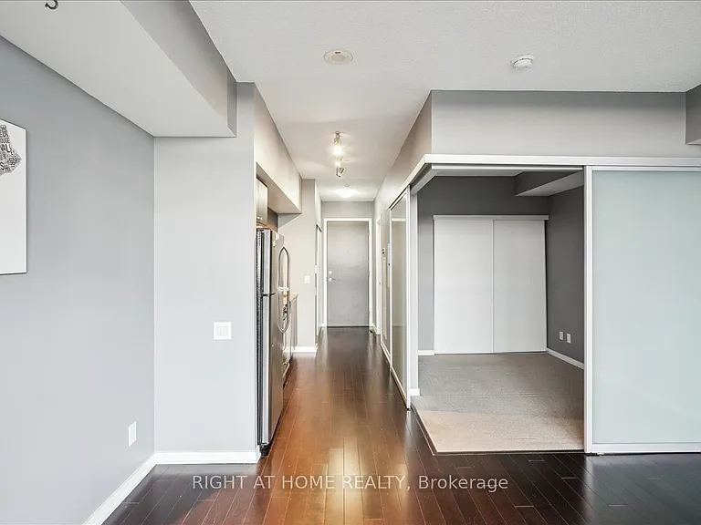 105 Queens Cay W #1607 — Photo 29