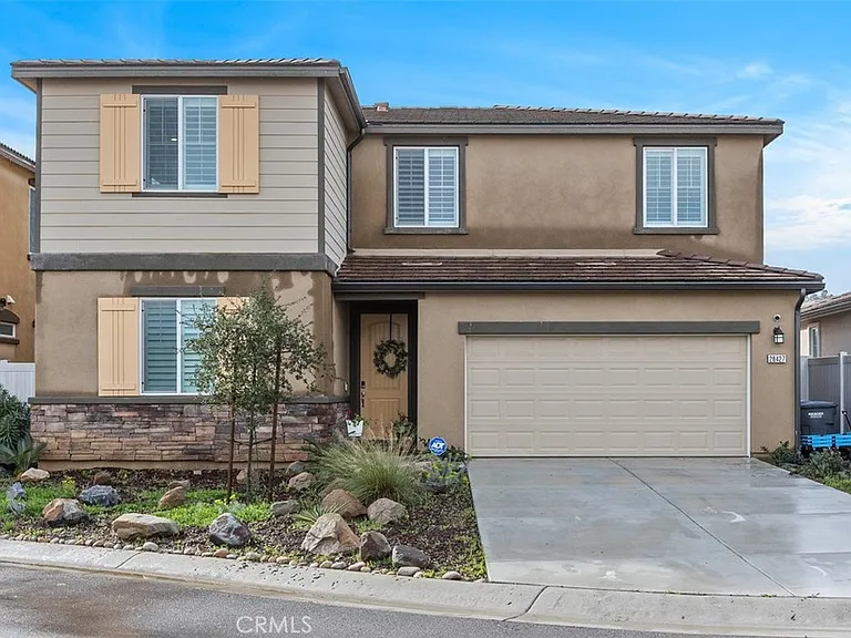 28427 Farm Creek Way — Photo 1