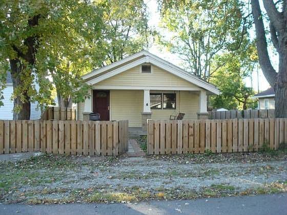 1st image of 4520 Vernon Ave