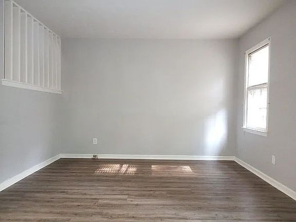 2nd image of 2 Summercreek Dr