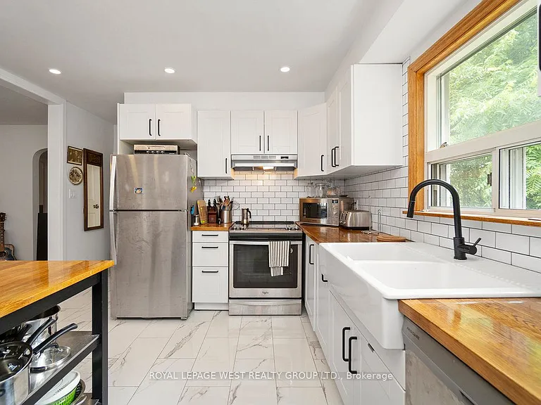 22 Beaucourt Rd — Photo 10