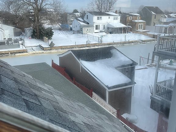 3rd image of 351 West Dr