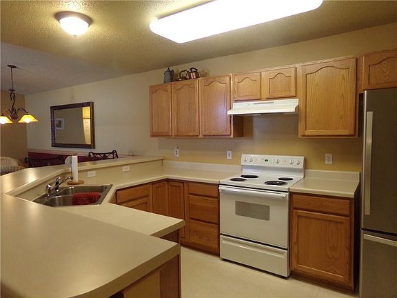 2nd image of 5483 Longview Ct Unit 6