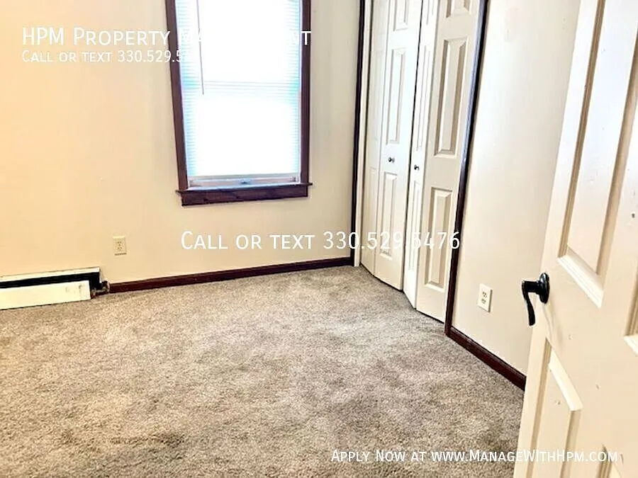 Building Photo - 530 Kling St #1