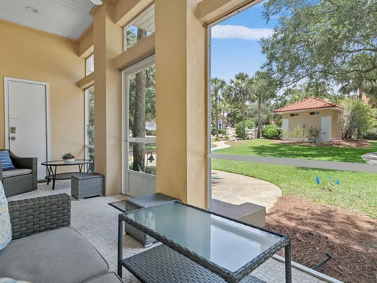 24 Captiva Cir — Photo 52