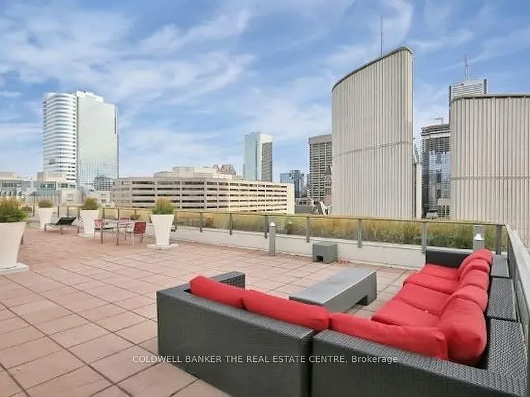 111 Elizabeth St #1710 — Photo 11
