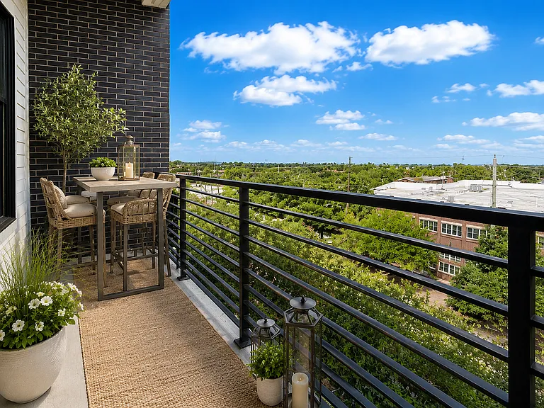 Skylark Apartments — Photo 30