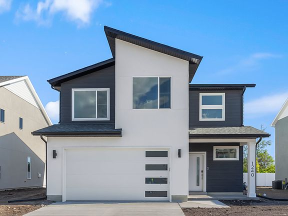 Finished home photos are representational images only. See sales agent for details.