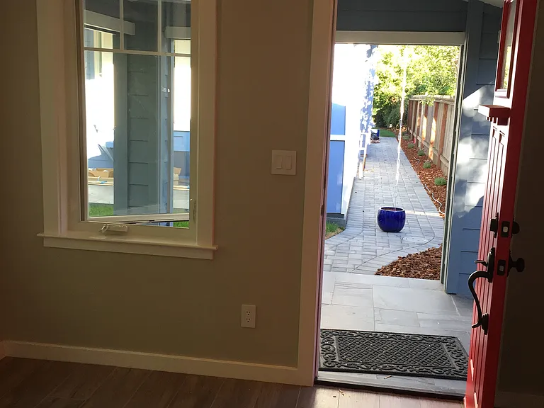 Bryson Ave — Photo 3