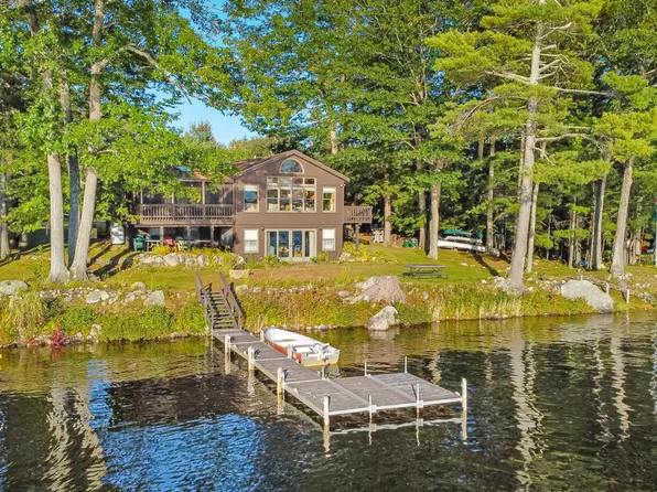 44 Garden Drive, Hartford, ME 04220