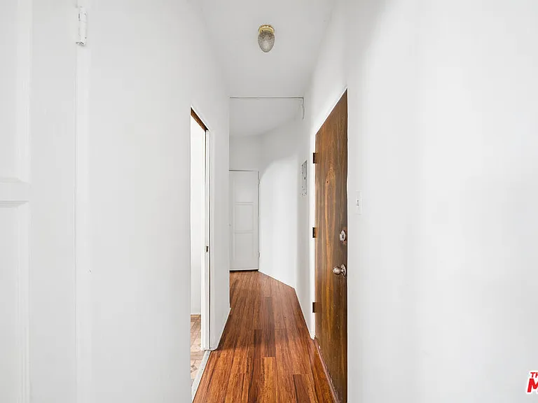 153 S Crescent Dr #3 — Photo 7