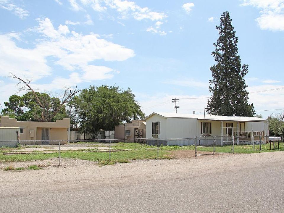 1st image of 4602 N Pomona Ave