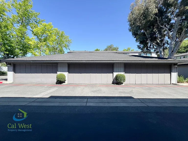 2212 Almaden Rd — Photo 25