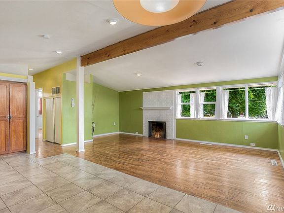 3rd image of 18053 42nd Ave S