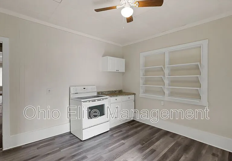 2709 Sullivant Ave — Photo 14