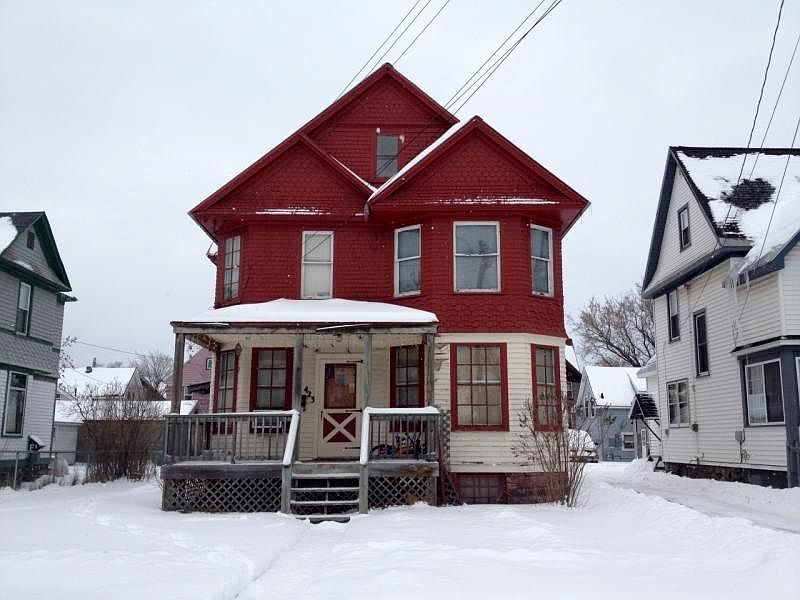 423 Cedar St, Sault Sainte Marie, MI 49783 Zillow