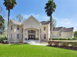 200 Harbor Pointe Dr, Brunswick, GA 31523