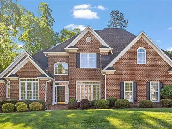 112 Glenspring Way, Morrisville, NC 27560