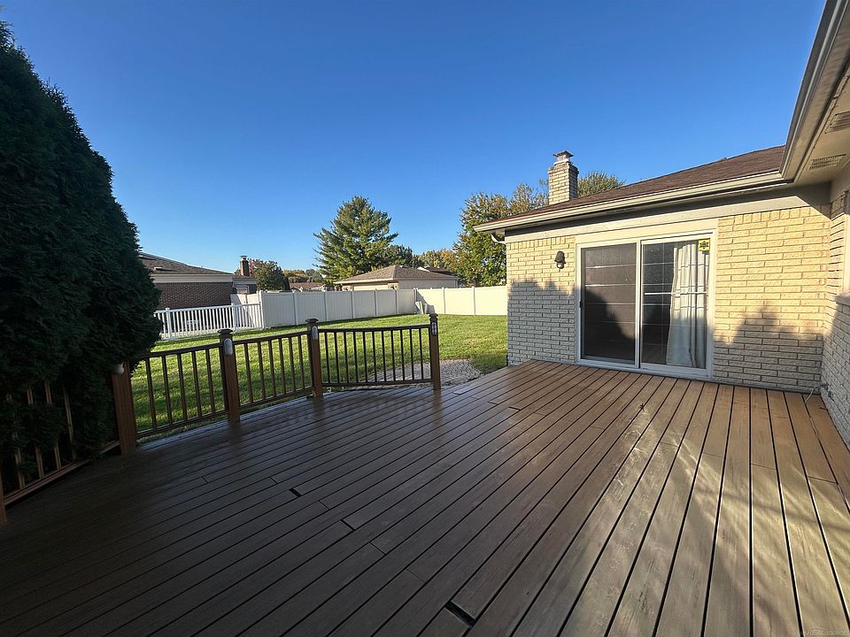 17720 Barry Dr, photo 7