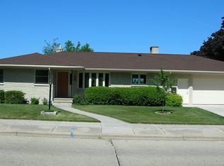 3115 Adams St, Two Rivers, WI 54241