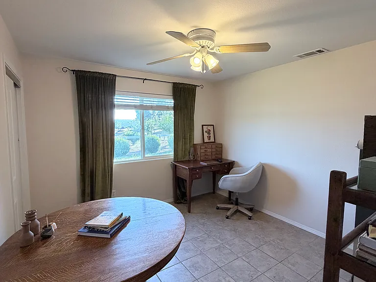 3rd bedroom / office