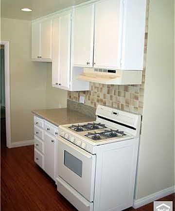 4th image of 546 Wilson Ave