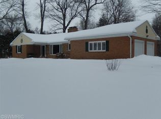 940 N State Rd, Ionia, MI 48846