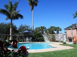 7741 Starnberg Lake Dr, Corpus Christi, TX 78413