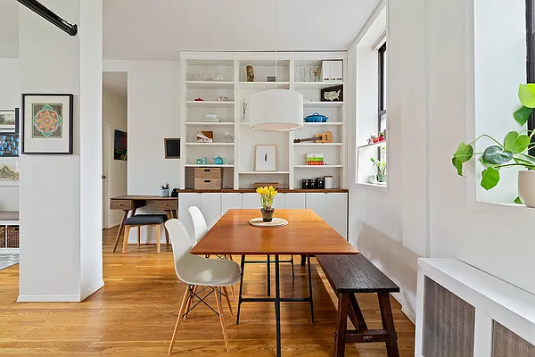 Sold by Compass | media 4
